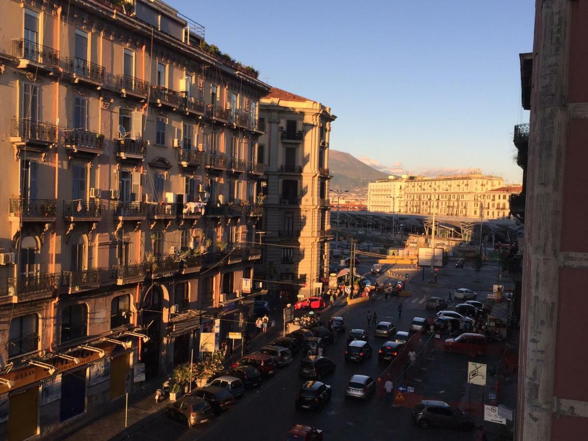 Garibaldi House Apartment Νάπολη Εξωτερικό φωτογραφία