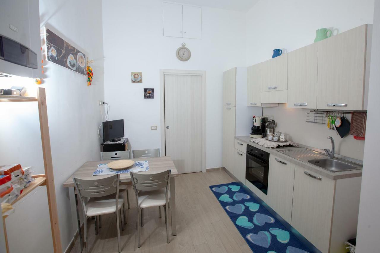 Garibaldi House Apartment Νάπολη Εξωτερικό φωτογραφία
