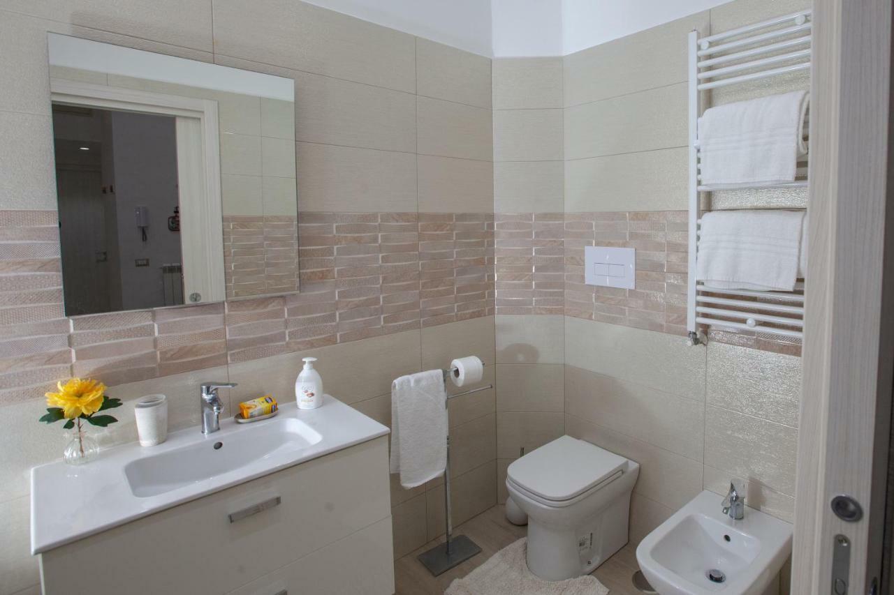 Garibaldi House Apartment Νάπολη Εξωτερικό φωτογραφία
