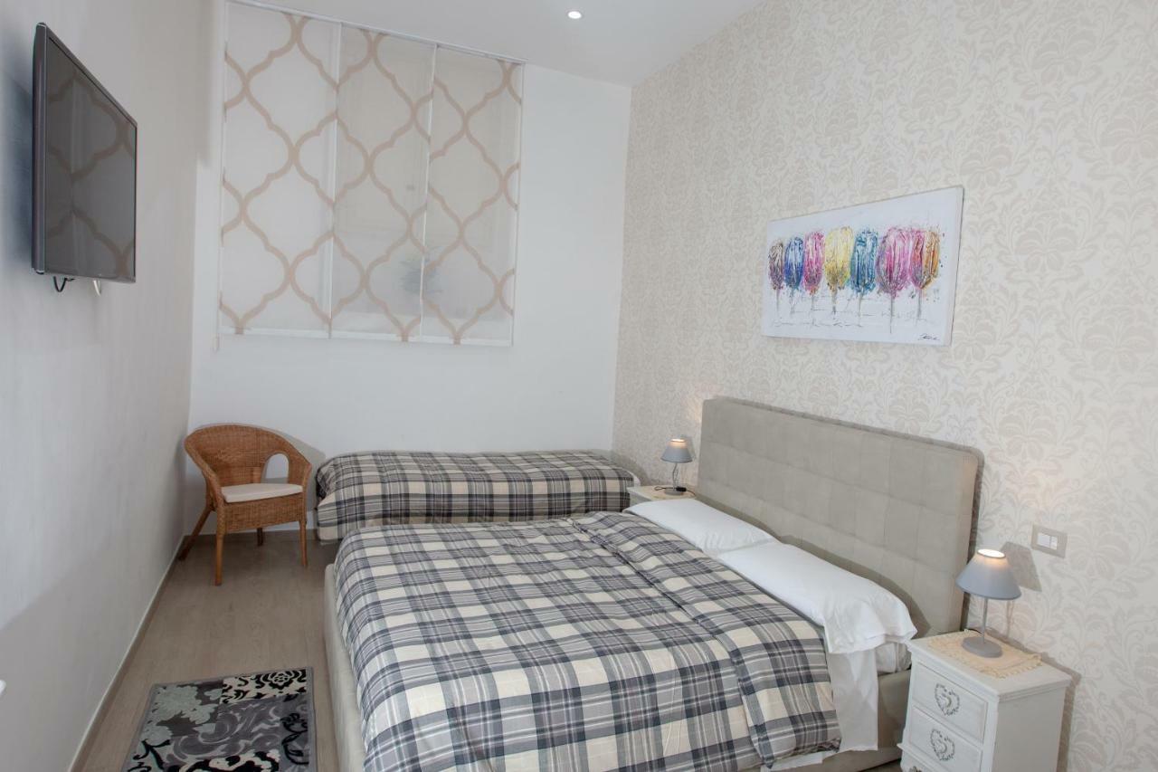 Garibaldi House Apartment Νάπολη Εξωτερικό φωτογραφία
